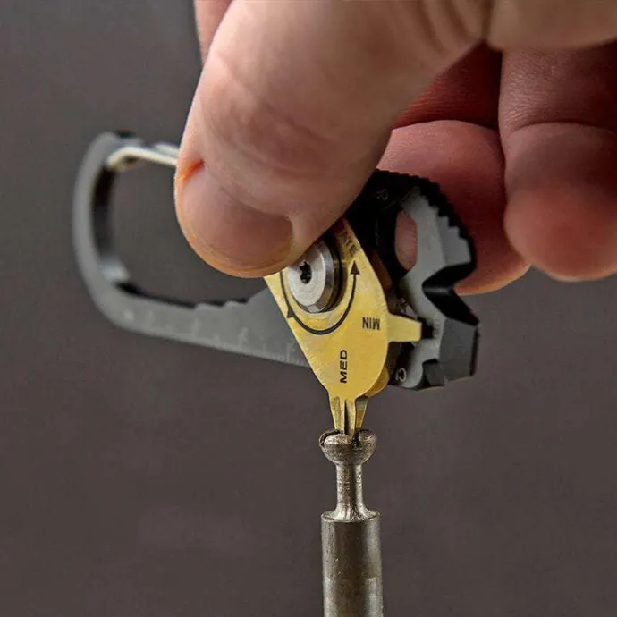 True Utility multi-tools and keyring tools in the UAE