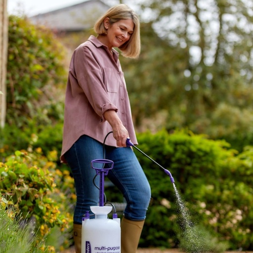 STV  Multi-Purpose Wheeled Pressure Sprayer - 8L