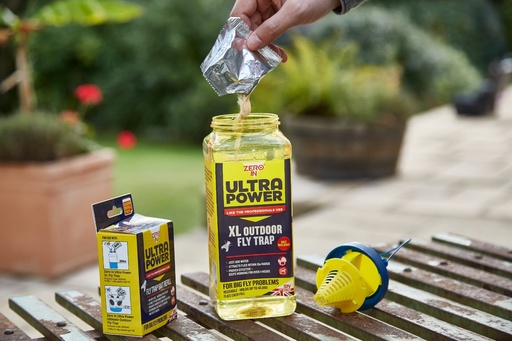 STV  Outdoor Fly Trap Refill Sachet - 8g x 6