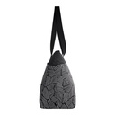 [00166268] IGLOO-30 Can Essential Tote Cooler Bag  - Black & White Geo Image 