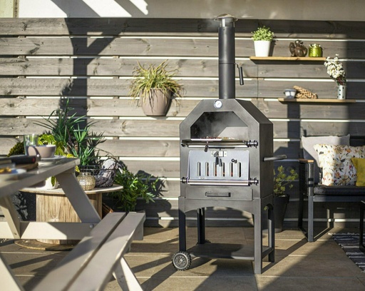 La Hacienda - Lorenzo Wood Fired Oven