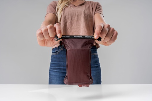 Matador - FlatPak Soap Bar Case - Garnet - DISC