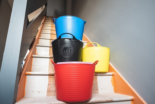 Red  Gorilla -  Tubs & Recycled Black Tubs - Medium 26L Blue
