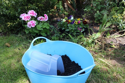 Red  Gorilla - Gorilla Tubs & Recycled Black Tubs - Small Shallow 15L- Sky Blue