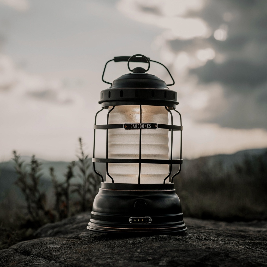 [LIV-262] Forest Lantern Red Image 