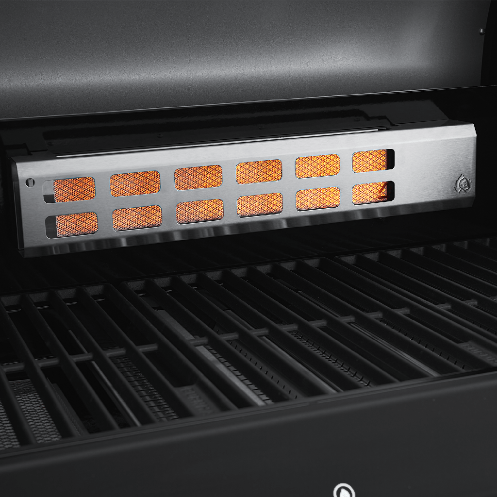 [945520] Burnhard FRED - 3-Burner Gas Grill Deluxe Black Edition - Series 3 with Cast Iron Grate Image 