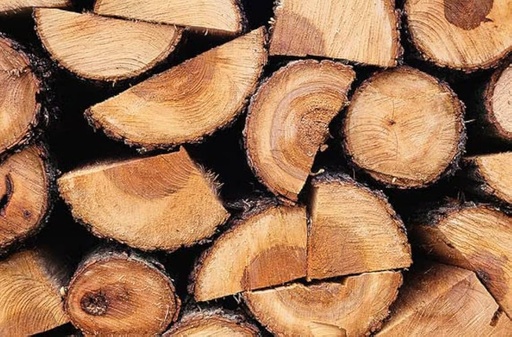 Bad Axe Firewood - Oak 40L Sack Approx 15kg