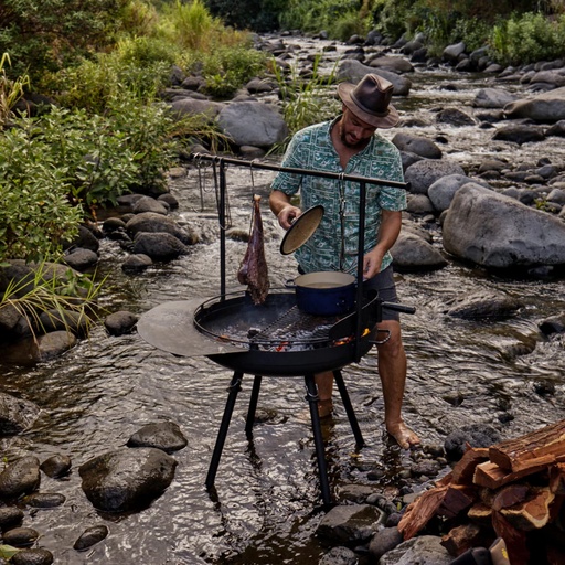 BareBones - Cowboy Fire Pit Grill - 30" Adjustable Legs