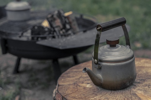 BareBones - Enamel Teapot