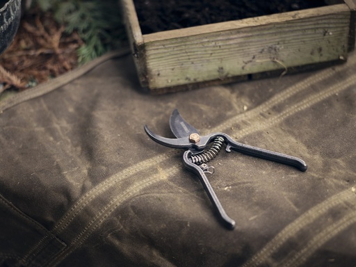 BareBones - Metal Pruner 