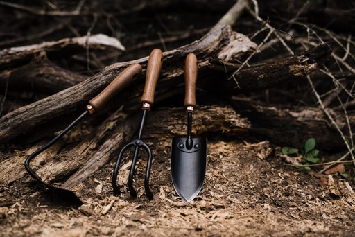 BareBones - Square Hoe - Walnut/Black