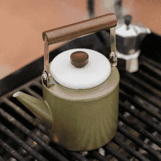 Barebones - Enamel 2-Tone Kettle - Olive Drab