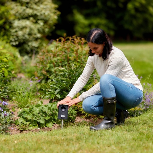 STV Mega-Sonic® Solar Cat Repeller