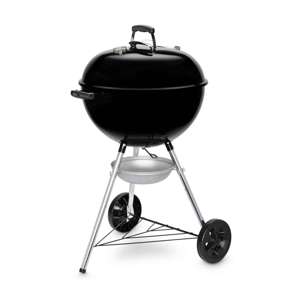 Weber Original Kettle charcoal grill