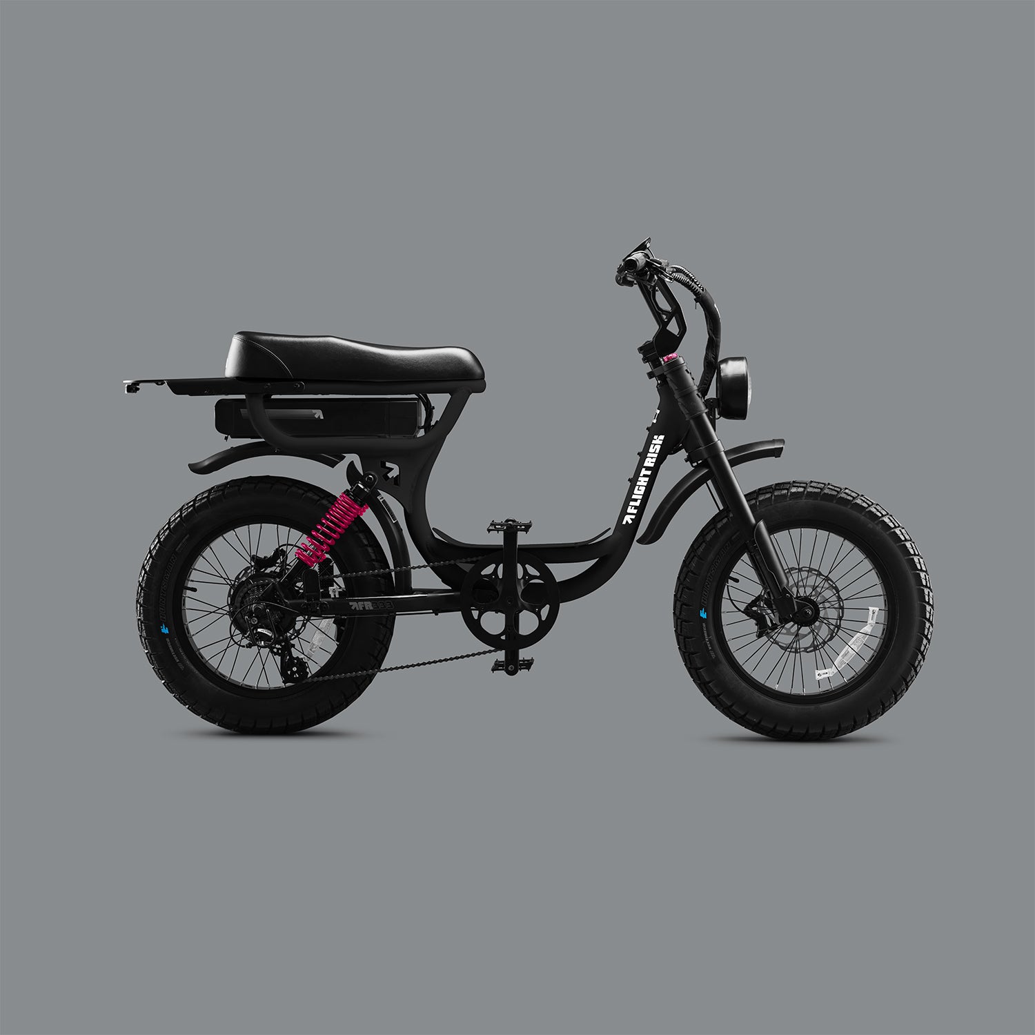 FR333 – The Summit - Black