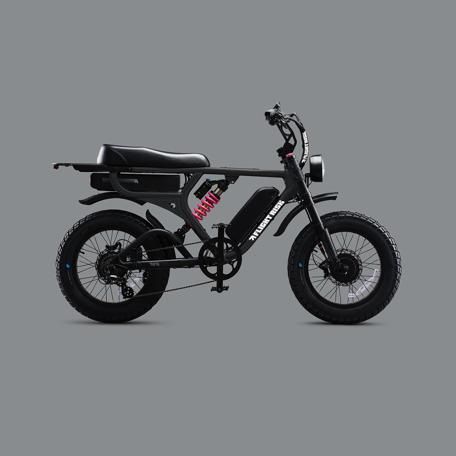 FR777 – The Apex - Black